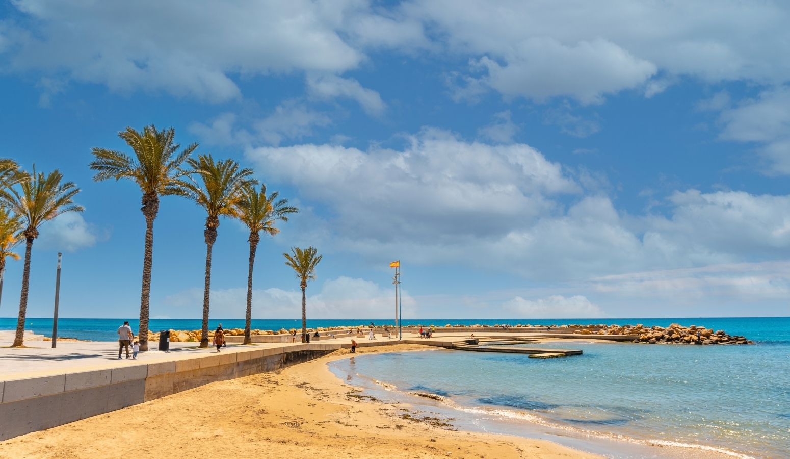 oferta torrevieja alicante españa fin de año para mayores de 55 años